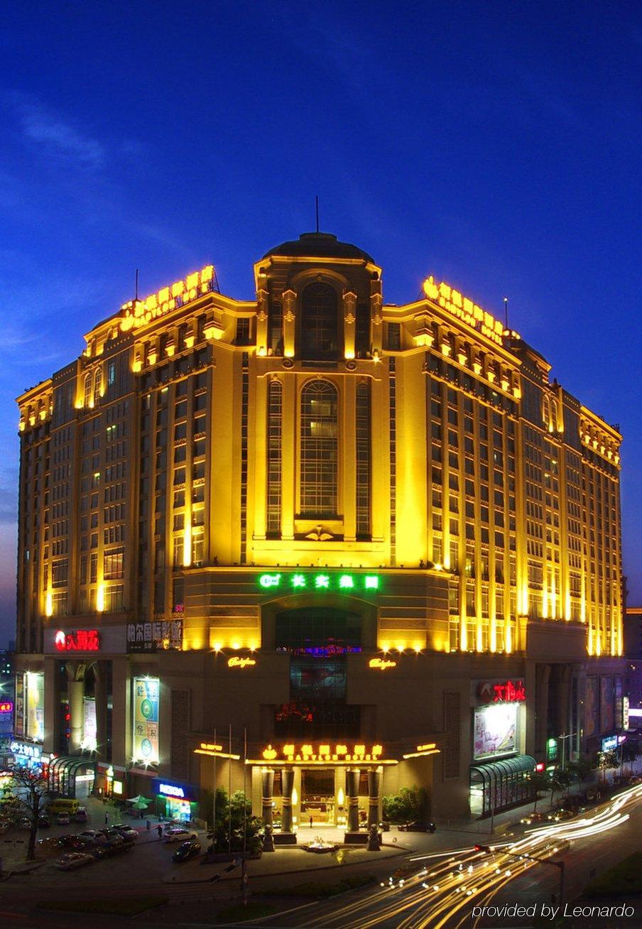 Dongguan Babylon Hotel Екстер'єр фото